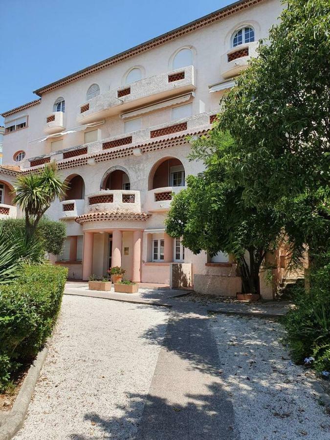 Studio Avec Grand Balcon- Residence De Caractere Бандоль Екстер'єр фото